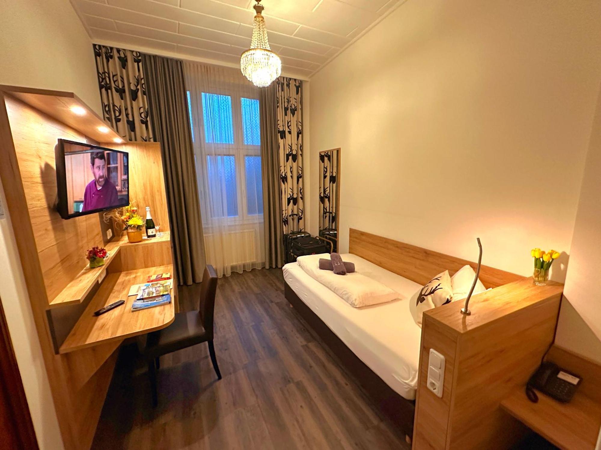 Hotel Am Markt Bacharach Kültér fotó